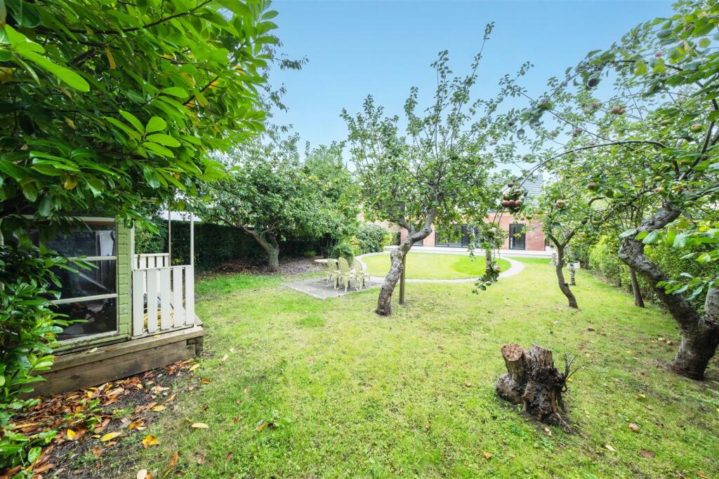 Additional image 53 of Belle Vue Lane, Guilden Sutton