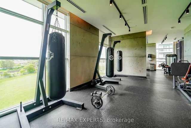 Additional image 7 of 251 Manitoba St Unit 1007