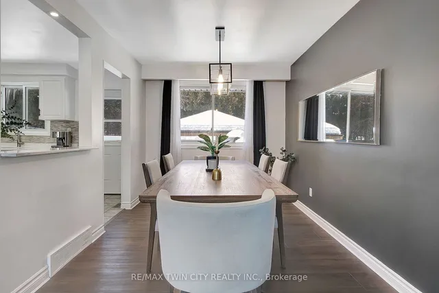 Additional image 24 of 11 Glen Park Cres