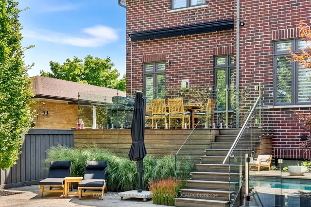 Additional image 34 of 384 Hounslow Ave