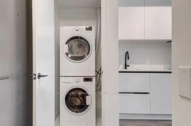 Additional image 11 of 108 Peter St Unit 2011