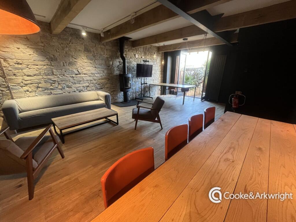 Additional image 4 of 1 and  2 High Street, Penarth, CF64 1EY