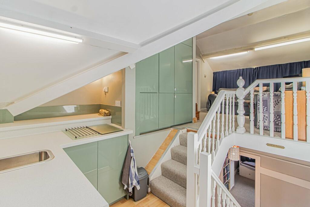 Additional image 27 of Llantrisant Road, Pontyclun, CF72