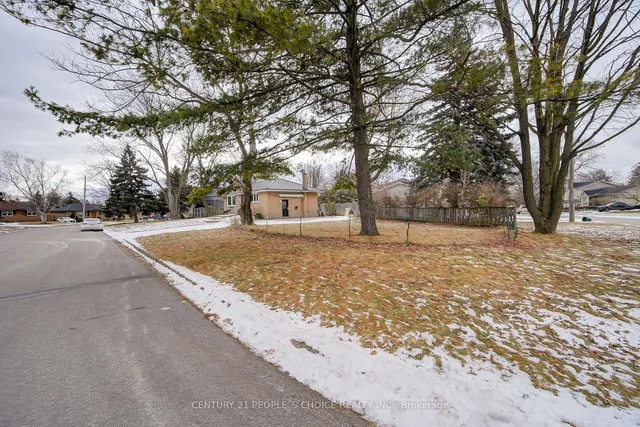 Additional image 37 of 5469 Randolph Cres