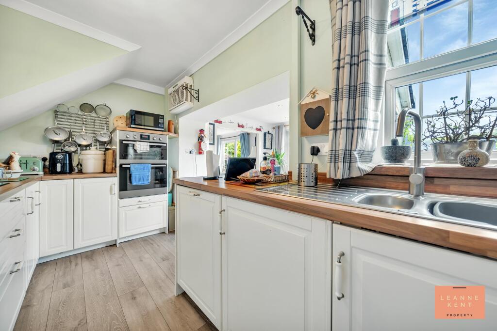 Additional image 9 of Whitecross Lane, Caerphilly, CF83