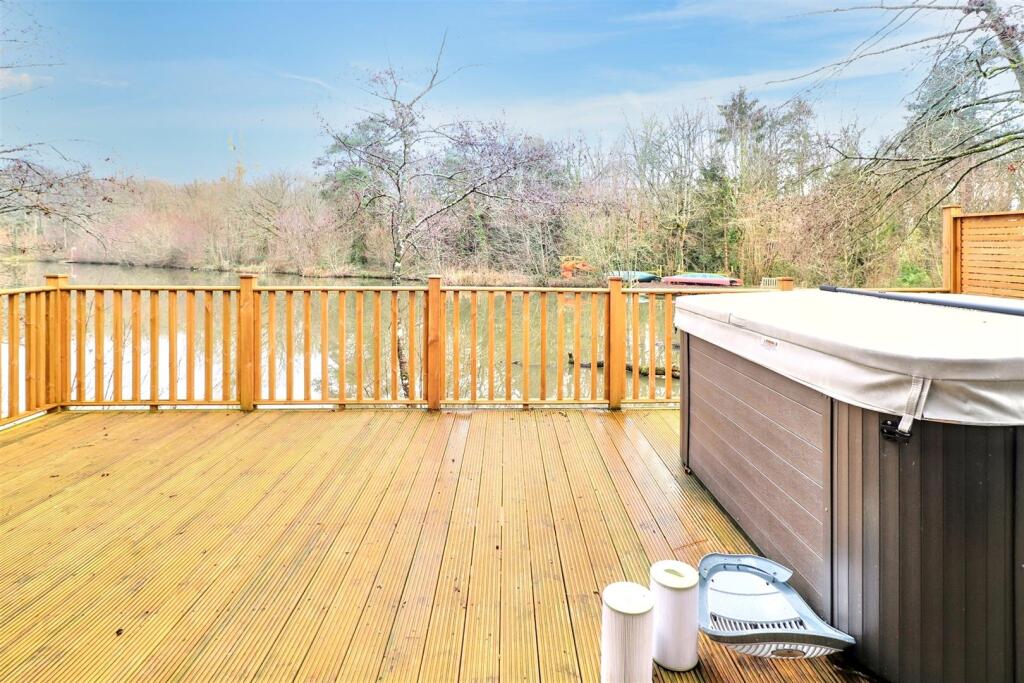 Additional image 15 of Lake View, Brokerswood