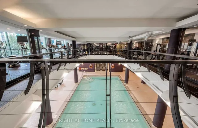 Additional image 24 of 219 Fort York Blvd Unit 2502