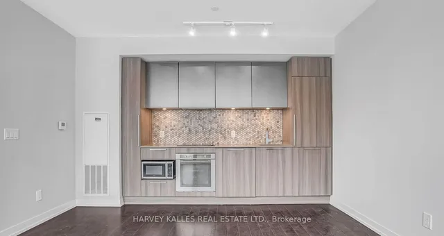 Additional image 8 of 85 Wood St Unit TH5