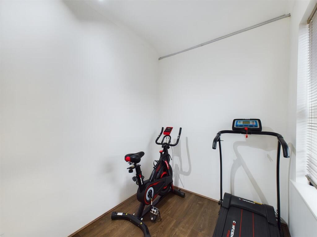 Additional image 16 of Bridle Road