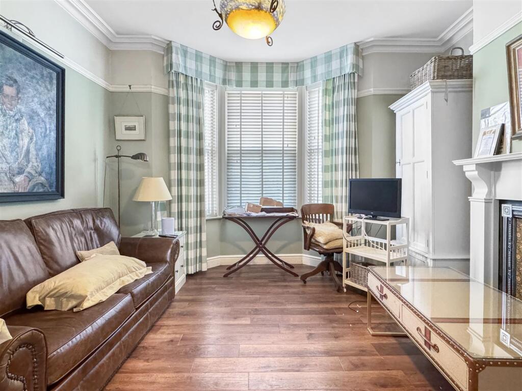 Additional image 18 of Victoria Road, Cambridge