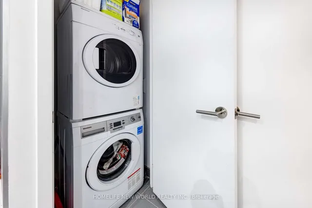 Additional image 22 of 161 Roehampton Ave Unit 603