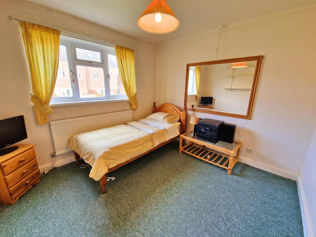 Additional image 12 of HOOKLAND ROAD, NEWTON, PORTHCAWL, CF36 5SF