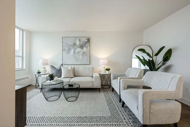 Additional image 22 of 60 Southport St Unit 906