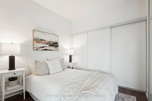 Additional image 16 of 35 Brian Peck Cres Unit 321