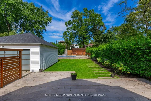 Additional image 35 of 216 Glencairn Ave