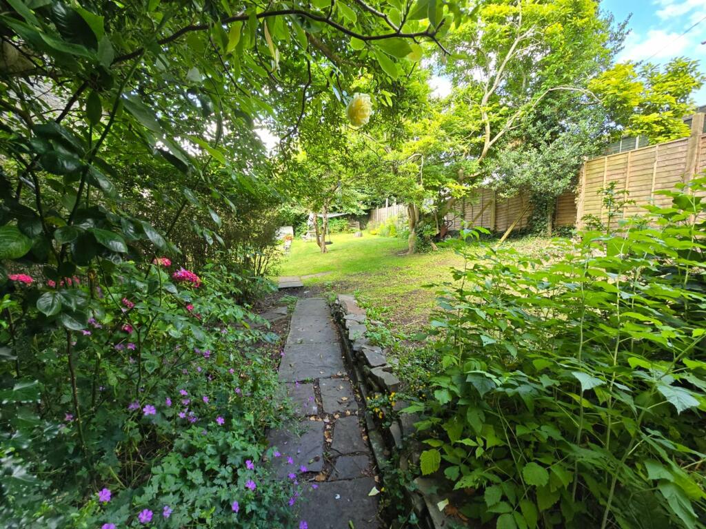 Additional image 56 of Main Road, Maesycwmmer, CF82