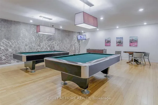 Additional image 25 of 15 Iceboat Terr Unit 3303