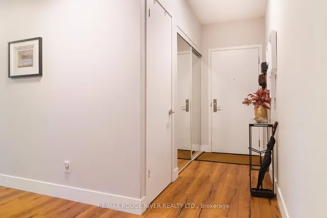 Additional image 8 of 39 Sherbourne St Unit 906