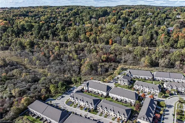 Additional image 40 of 32 Forest Valley Cres