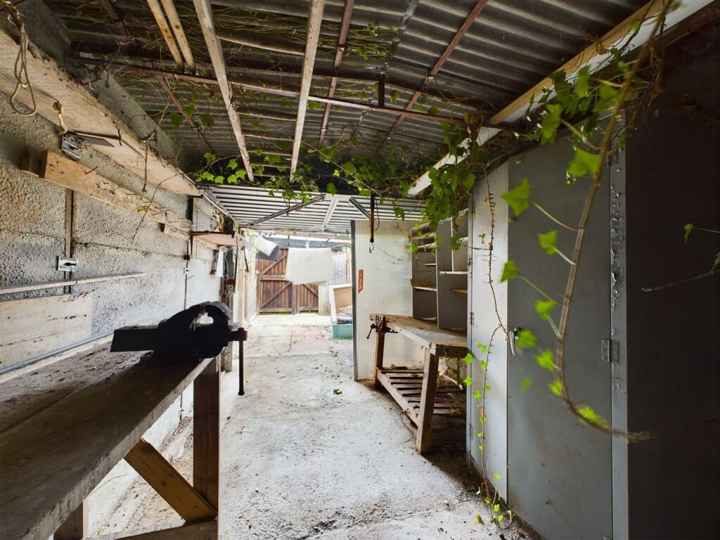 Additional image 46 of Childwall Avenue, Wirral