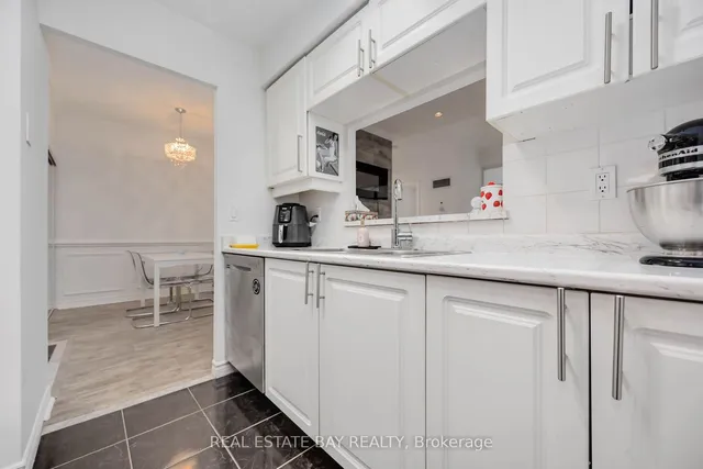 Additional image 8 of 68 Corporate Dr Unit 137