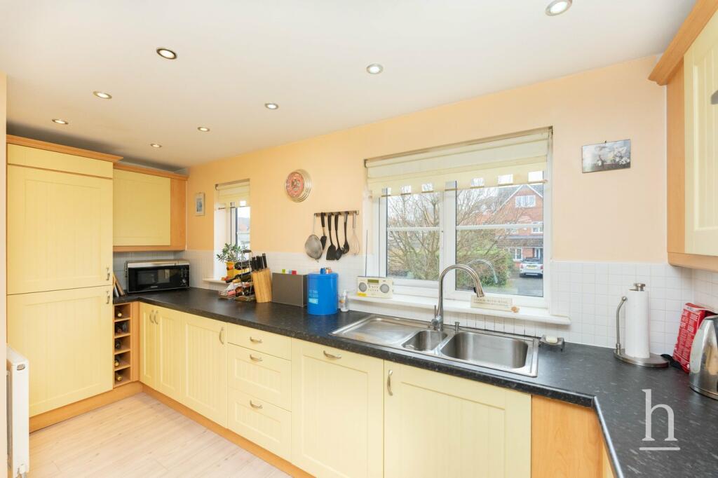 Additional image 19 of East O' Hills Close, Heswall, Wirral, CH60