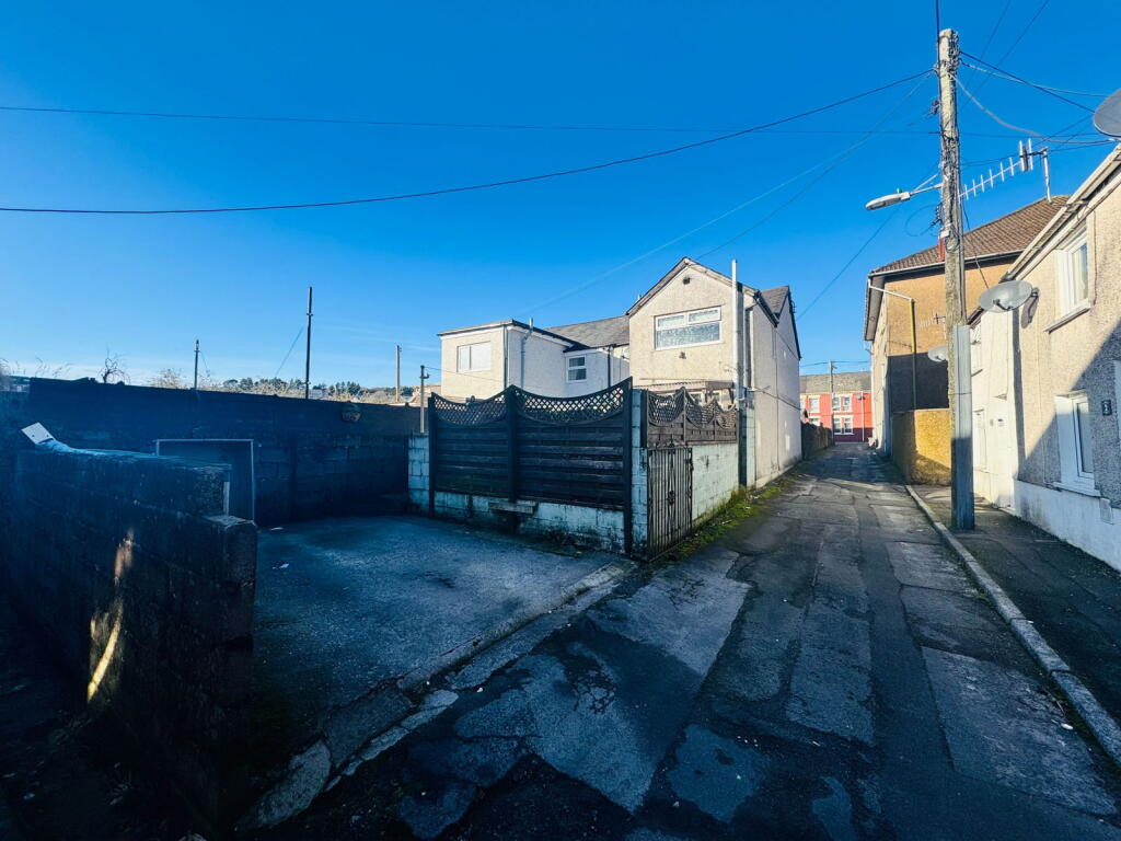 Additional image 2 of Cross Street, Maesteg, CF34 9YT