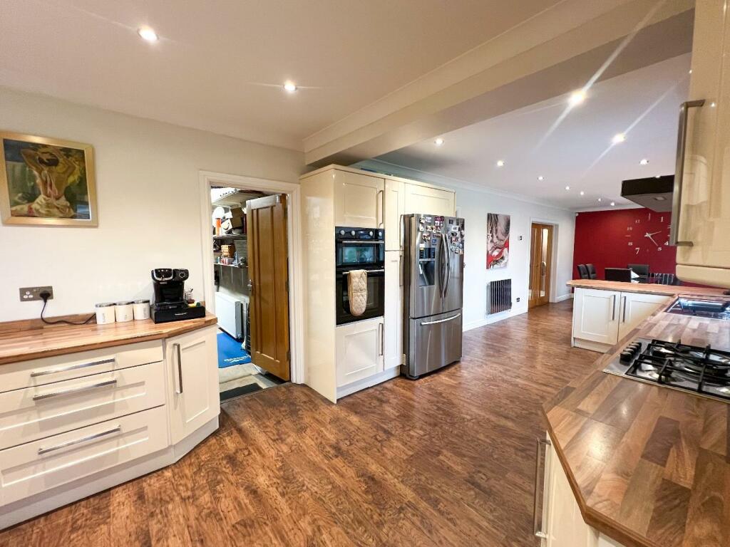 Additional image 11 of Pant Hirwaun, Heol-Y-Cyw, Bridgend County Borough, CF35 6HH