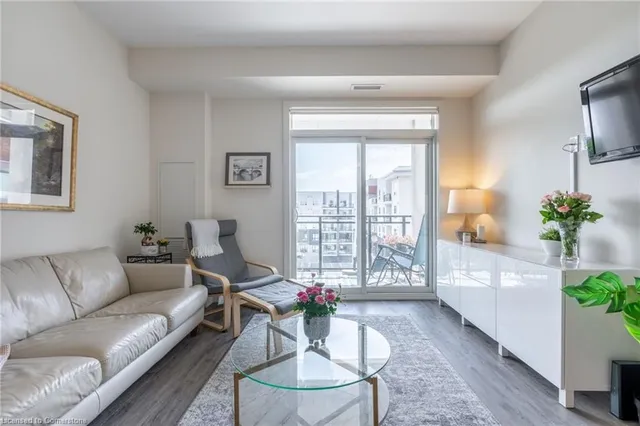 Additional image 4 of 340 Plains Rd E Unit 512