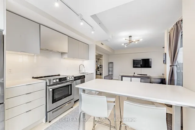 Additional image 6 of 26 gibbs Rd Unit 339