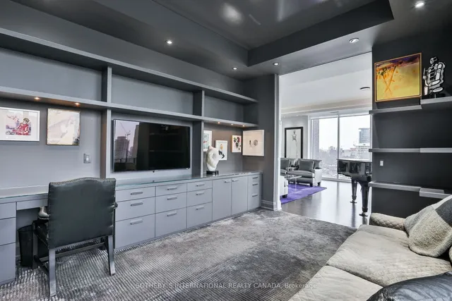 Additional image 23 of 88 Davenport Rd Unit 804