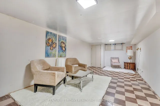 Additional image 23 of 48 Merrian Rd