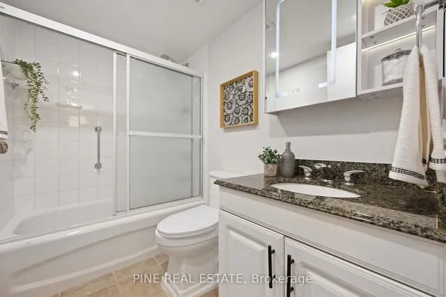 Additional image 25 of 260 Queens Quay Unit 3103