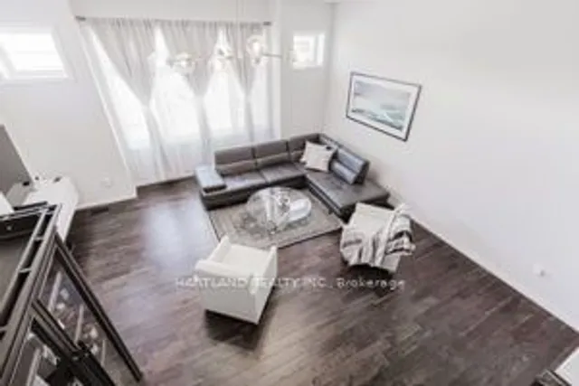 Additional image 19 of 40 ALDGATE Ave