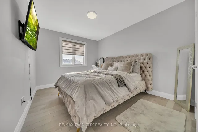 Additional image 22 of 114 Rivertrail Ave