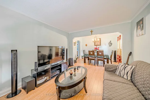 Additional image 8 of 63 Midland Ave