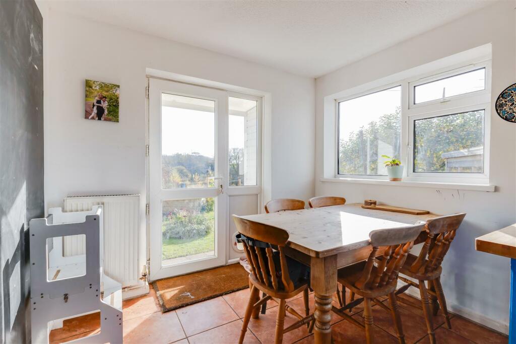 Additional image 11 of 2 Fairleigh, Michaelston-Le-Pit, Dinas Powys, CF64 4HN