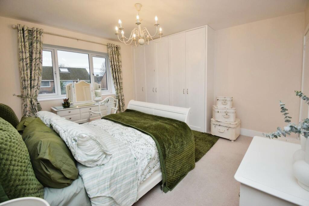 Additional image 25 of Bridle Road, Bromborough