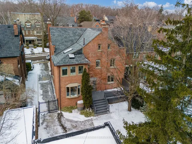 Additional image 37 of 121 Roxborough Dr