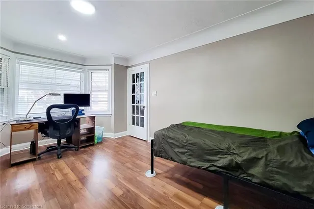 Additional image 20 of 36 Mapes Ave