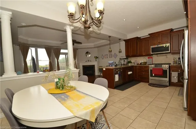 Additional image 9 of 205 Tanglewood Dr