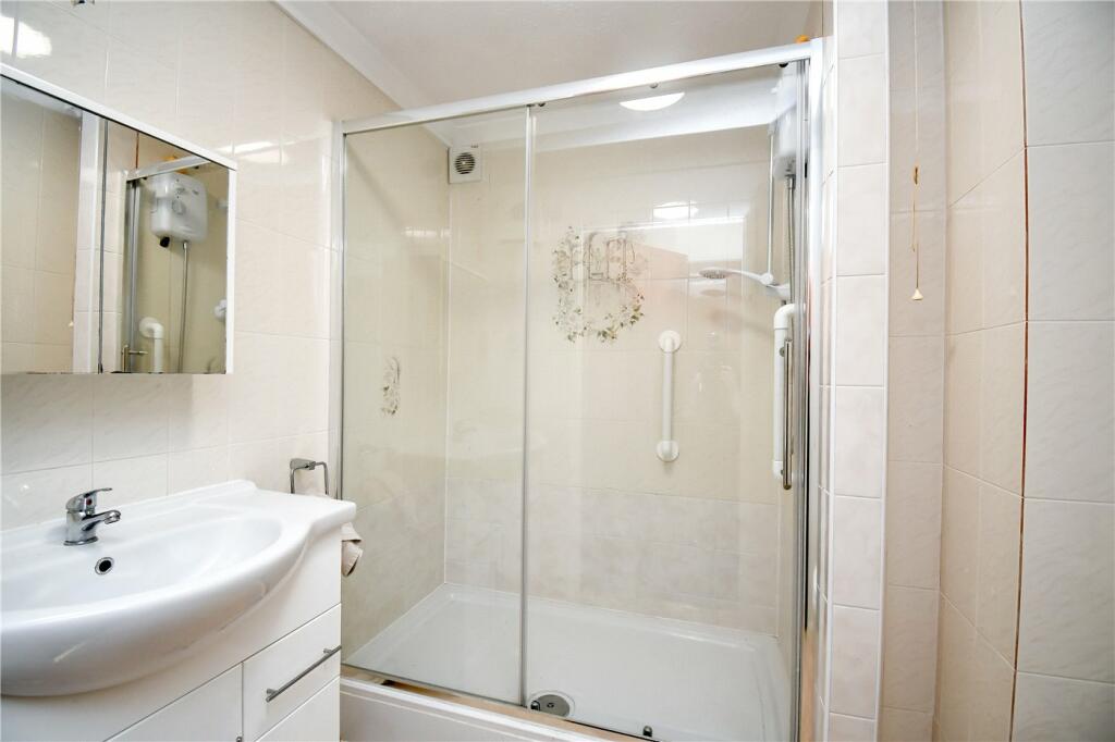 Additional image 7 of Dale Avenue, Heswall, Wirral