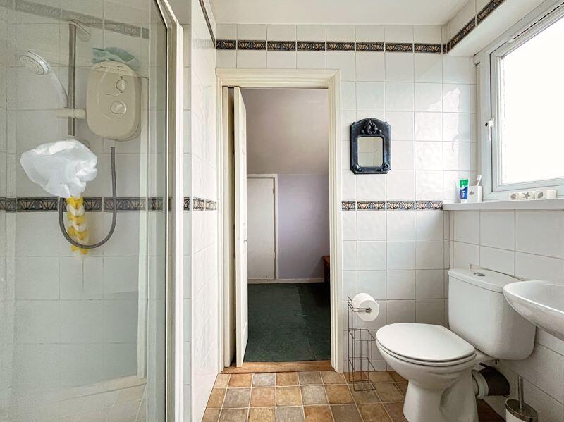 Additional image 6 of 11 Leoline Close, Cowbridge, The Vale of Glamorgan CF71 7BU