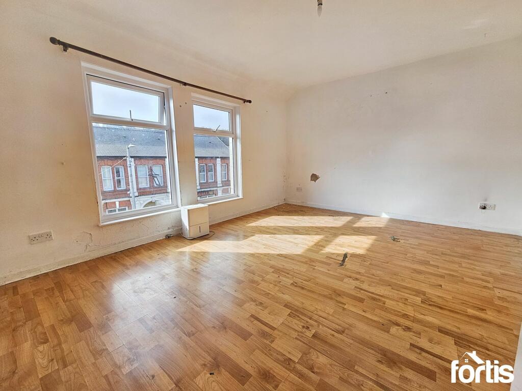 Additional image 12 of Commercial Street, Maesteg, CF34