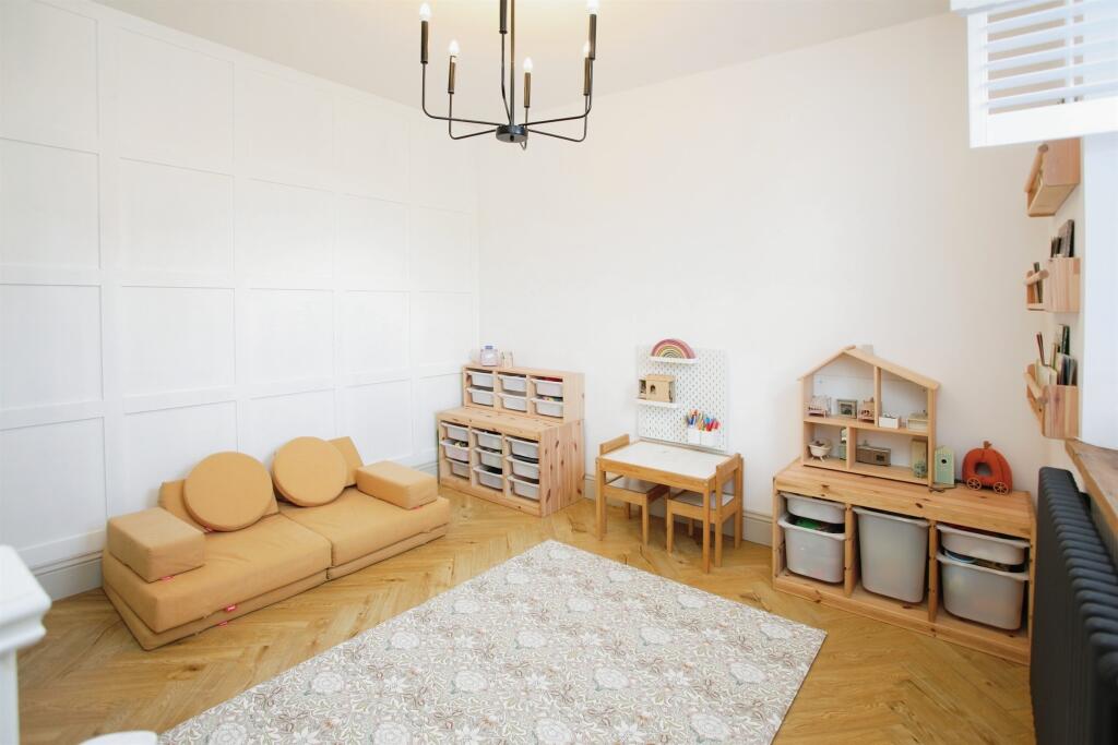 Additional image 14 of Cowbridge Road, Brynsadler, Pontyclun