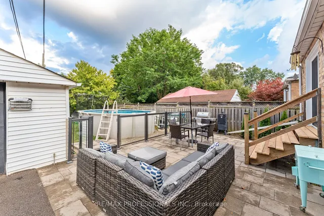 Additional image 28 of 27 Charleston Rd