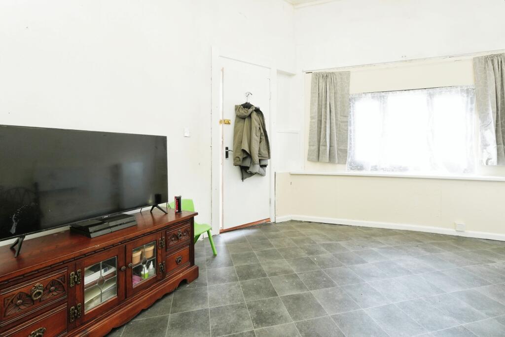 Additional image 15 of 40 Liscard Road, Wallasey, CH44