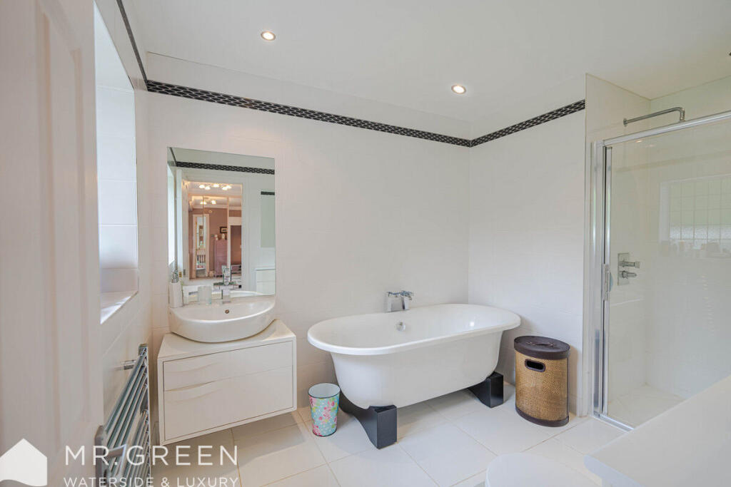 Additional image 12 of The Avenue, Poole, BH13