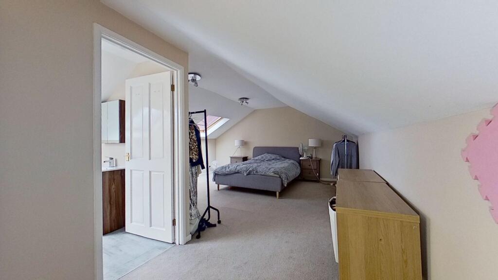 Additional image 16 of 12 Porth Street, Porth, Rhondda Cynon Taf, CF39 9SB