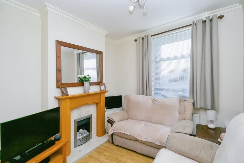 Additional image 5 of Brook Street, Barry